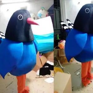 吉林长春卡通行走人偶制作厂家/时尚毛绒玩偶衣服