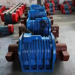 ��ʯ�����񶯵�� ��ɸ ���ϻ�ɸ�� �����﹤ҵ���220/380V�豸�������ٷ���