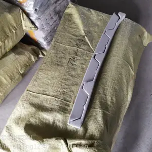770���������ݼ���ĭ��ͷ