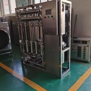 济南注射用水列管多效蒸馏水厂家价格 冠宇牌多效列管蒸馏水机 五效电蒸馏水机