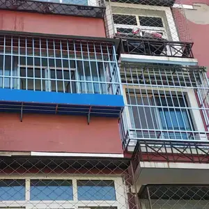北京朝阳酒仙桥断桥铝门窗安装小区防盗窗护窗阳台护栏护网防盗网