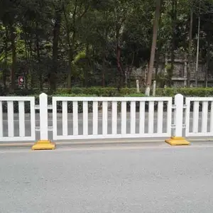 东莞面包管隔离栏杆 市政施工人车分流护栏 宝安港式护栏