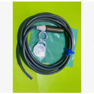 OMRON接近开关E2A-M12KS04-WP-B1-5M