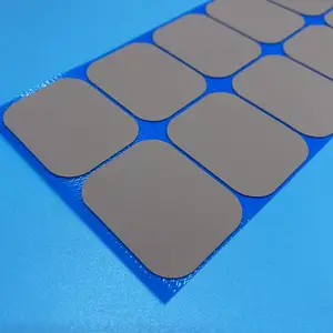 �����߾�Ե���ȵ�Ƭ �������˹ GAP PAD VO US 1.0W/mK �͸�ѹ