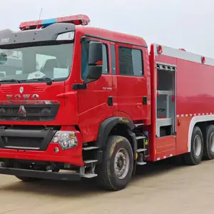 重汽豪沃12吨后双桥泡沫消防车 大型应急救火车 化工厂油田灭火车