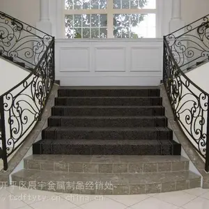 2022年唐山路北铁艺大门厂家制作铸铁护栏锌钢护栏围墙