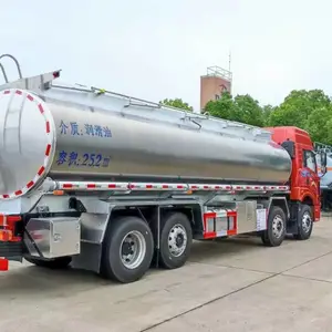 重汽豪沃净水剂罐式车厂家直销送货上门