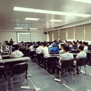零基础学模具数控,一对一实训教学