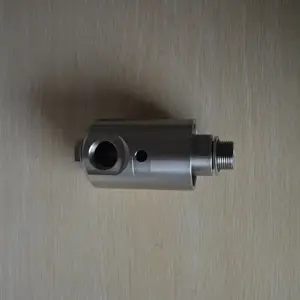控制泄漏式Deublin干气/真空高速旋转器7000-003-117转数18000供给管1/4
