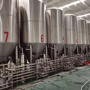 鲜酿啤酒设备 吉林啤酒设备产量50吨啤酒厂啤酒酿酒设备大型啤酒设备厂家