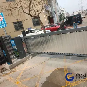 威海停车场起落杆系统小区栏杆机遥控道闸门广告道闸直杆道闸厂家批发