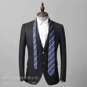 郑州职业装/郑州工装定做/团体服装定做/***西服定制/职业装工厂