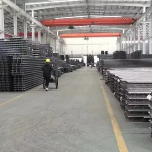 大跨无支撑桁架楼承板,自重轻承载力高,超高层建筑楼板主流选材