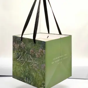铜版纸袋 手提购物袋 定制logo 礼品袋 服装店包装 食品级纸