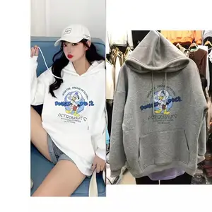 �����Ժ������ë���г���V�����ľ����ƴ��֣�ݼ���С����Ƹп�����ë��������������