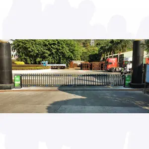 供应东莞清溪镇工厂电动起落栅栏门、遥控铝合金空降闸
