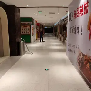 ?�Ͼ�ʯ�ķ��½ᾧ�������ǽ��ʯ�ľ��洦����ĥ������������