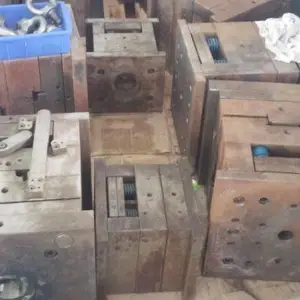 东莞哪里有工业铁回收,大量磨具铁收购多少钱一吨?