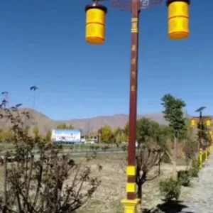 厂家直销光控时控太阳能路灯/北京太阳能路灯厂/8米现货路灯灯杆