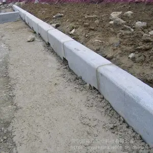 花岗岩石材路沿石 芝麻灰路沿缘石 道牙石工程斜坡边石侧石火烧板 天然石材