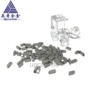 �ٸ־�ݵ�ͷ��Ƭ ľ����ݵ�Բ�⵶Ƭ7*3*2.5mm YG6ľ�������иͷ ��ĥ�Ͻ���Ƭ
