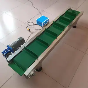 中德S-002小型皮带输送机 计数计时提升传送机 定做大倾角群边挡板皮带爬坡机 不锈钢小型微型皮带机