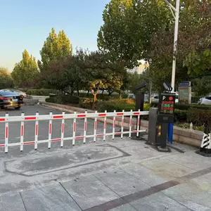 �Ͳ���բ��װ С�������� ͣ�����Զ������ϵͳ ����ʶ�𵲳��˳����Ƽ�