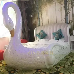 厂家直销主题酒店情趣电动床 圆床 KT猫创意床 情趣天鹅床