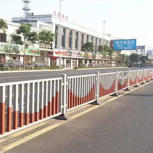 市政交通护栏 锌钢深港式护栏围栏栏栅人行道隔离安全防护栏厂家