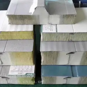上海钢结构聚氨酯夹芯板厂家 隔热阻燃聚氨酯夹芯板 聚氨酯侧封边岩棉金属夹芯板