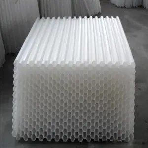水处理斜管沉淀池安装PP聚丙烯蜂窝斜管填料规格齐全 欢迎选购 荣茂