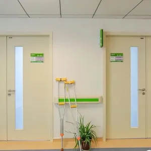 医用门图片 防水病房门 子母门扇 随开随关
