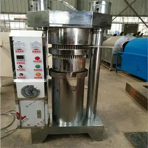 浩凡230型车载芝麻小磨香油机 核桃液压榨油机 商用两相电压榨机