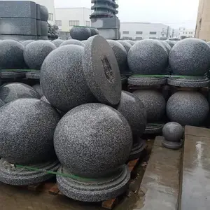 ѧУ��ǰ��ֹԲ��ʯͷ���� �����й㳡������ʯ����