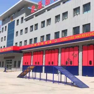 车库门 折叠车库门 ***格 优质货源 顶石门业本地企业