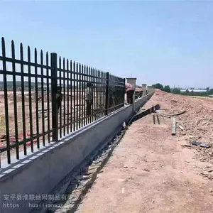 浸塑热镀锌管围墙护栏_耐磨损围墙护栏_淮联市政围墙护栏市场价格