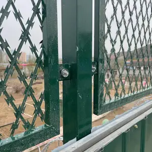 捷威供应***防护网 防攀爬刀片刺网 ***