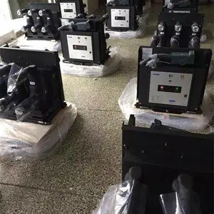 ��������VS1-12��ն�·�� 50Hz 3P���� ��е����20000��