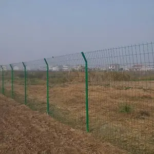 双边丝防护栏场地护栏网广场铁丝网学校围挡单价是多少