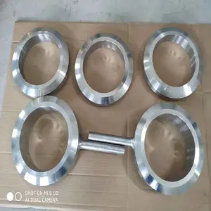 尿素级螺栓