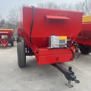 易禾5立方散粪车 抛洒牛羊粪 猪粪 拖拉机牵引抛粪车