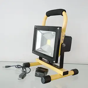 �ֿ⳧��LEDͶ�������Ӧ���Ʒ�ˮ������۵��ƶ�ʽ�����