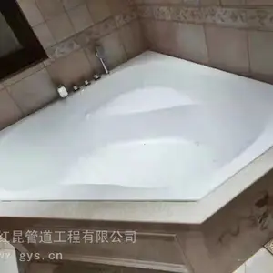 浴缸坏了需要维修 冲浪浴缸不启动找谁修 附近维修浴缸师傅 修补浴缸