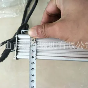 ������Xitanium 250W 0.7A 1-10V ��ˮLED��������װ��