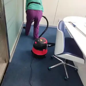 ����б������������帽������������