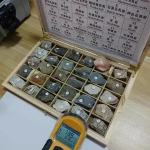 KT-20便携式电物性测量仪现场测量岩石磁化率电阻率密度极化率
