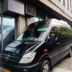上海租10座奔驰凌特 日租月租 自驾优先