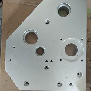 深圳CNC电脑锣加工 电子数码通讯金属零配件 医疗配件汽车cnc机加工定制