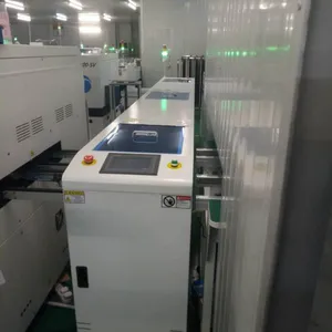 SMT自动接驳系统