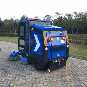 ����ˮ�����վש�߳���ɨ�ػ� ��ʻʽɨ�ػ�JC2300 ������ˮ���ڽ���ɨ�س�